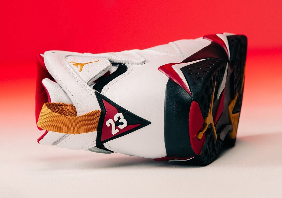 Lộ diện hình ảnh Air Jordan 7 Cardinal trắng - 1