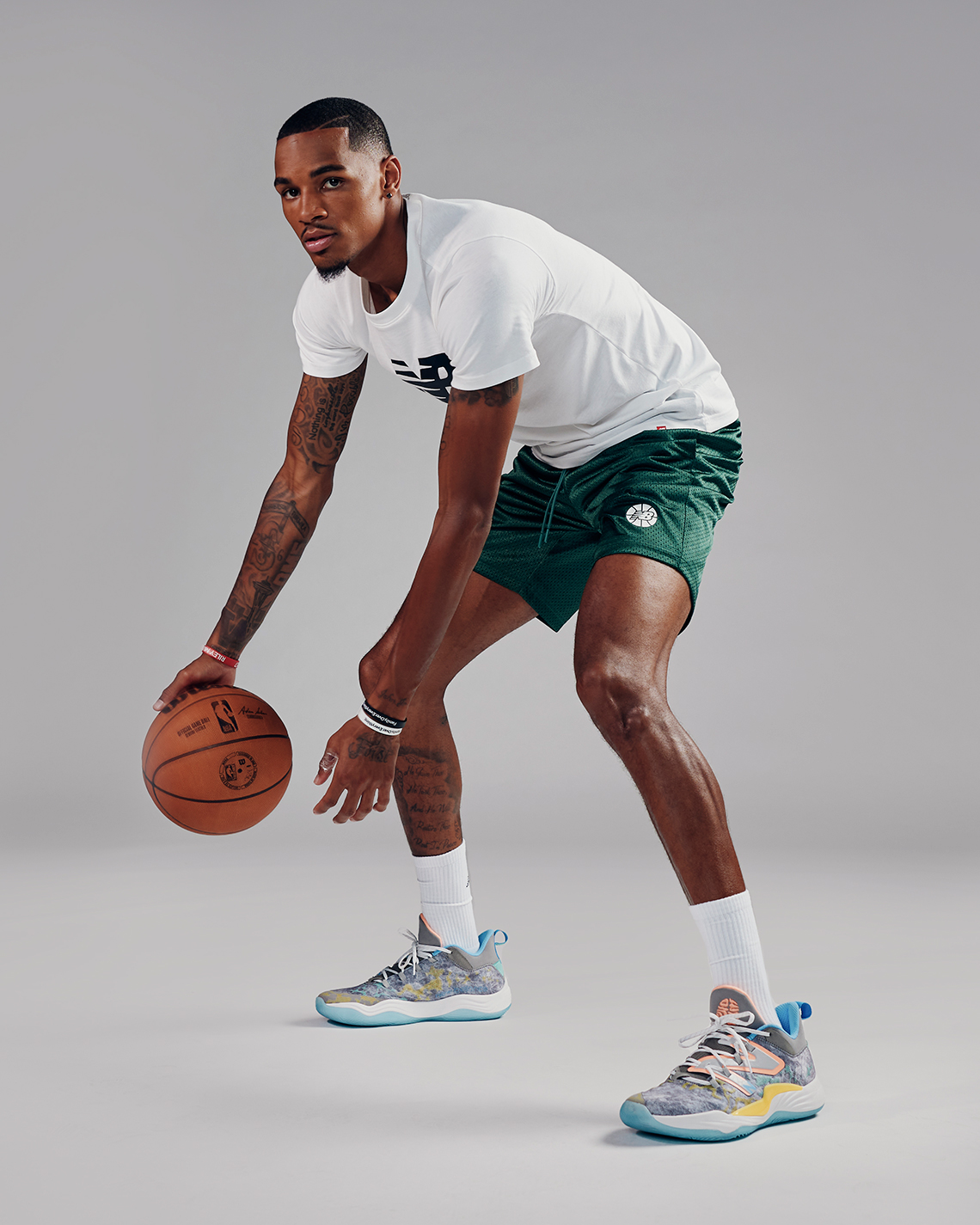 Lộ diện mẫu giày New Balance TWO WXY V3 - 10