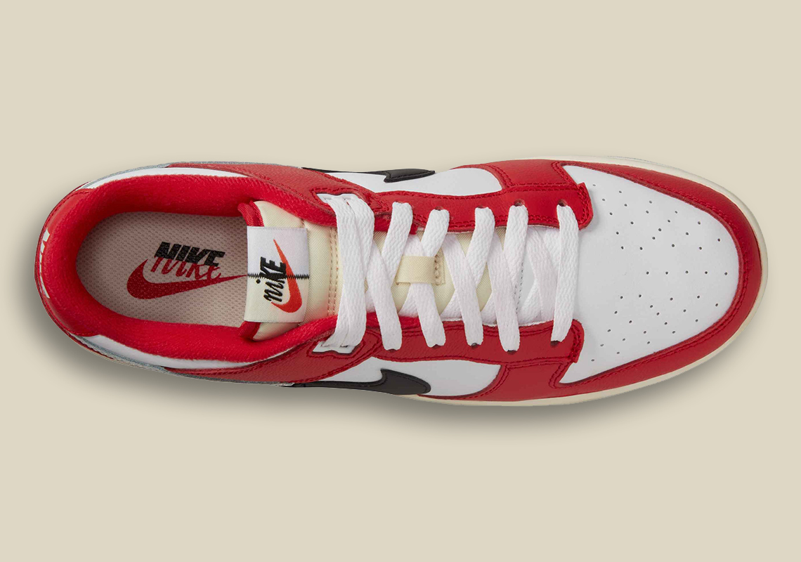Logo, sọc và đế ngoài xuất hiện trên Nike Dunk Low Red Black Sail White sắp ra mắt - 3