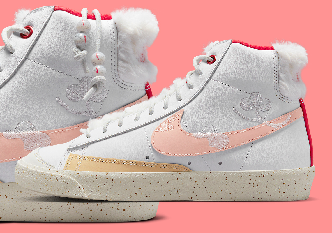 Lông thỏ giả tô điểm cho Nike Blazer Mid '77 Leap High - 1