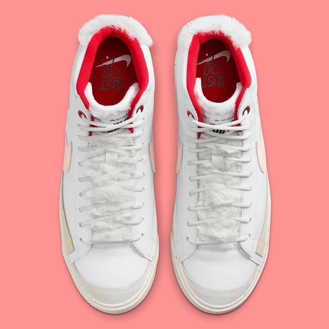 Lông thỏ giả tô điểm cho Nike Blazer Mid '77 Leap High - 5