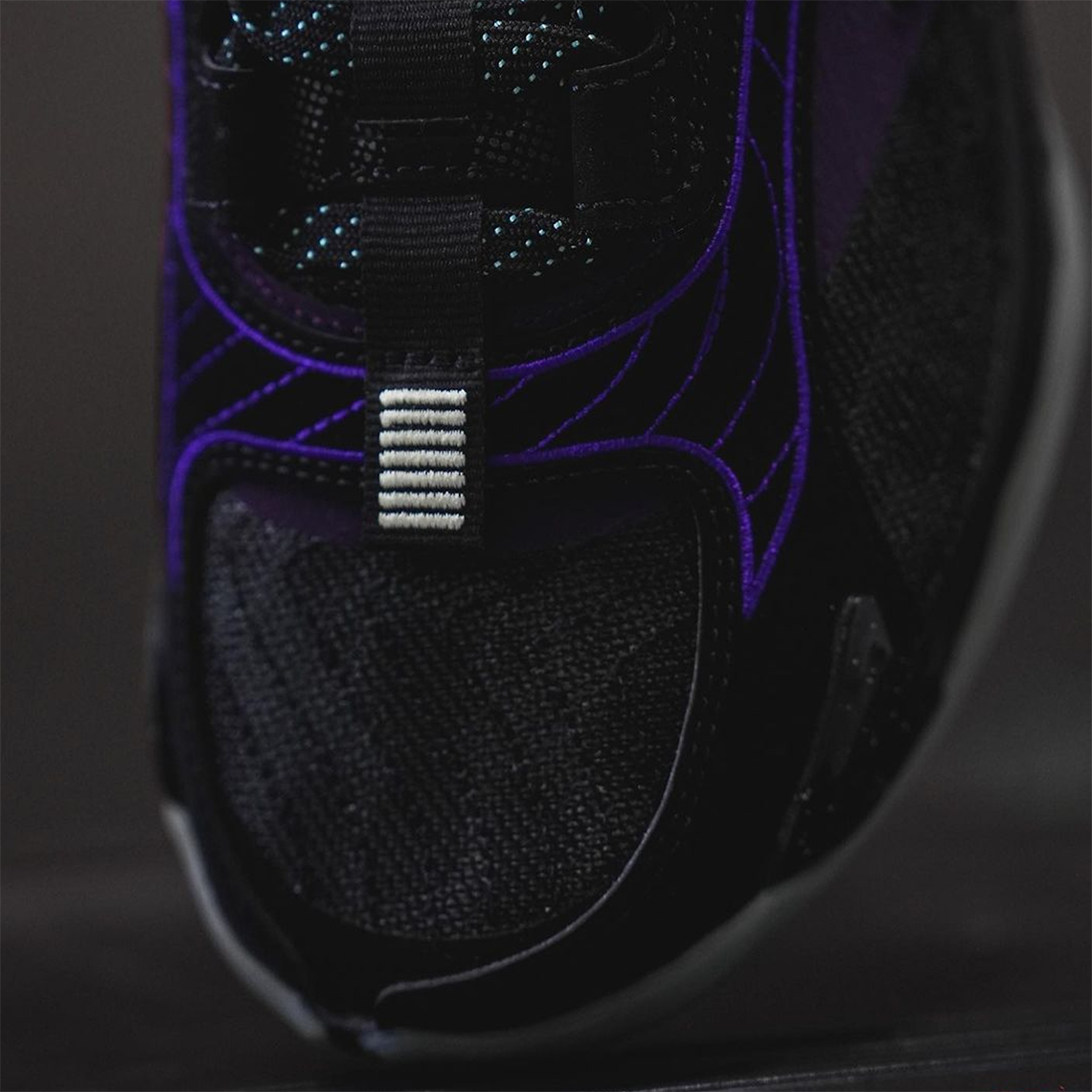 Luka Doncic trình làng giày chính thức thứ hai với Jordan: Jordan Luka 2 'Space Hunter' - 16