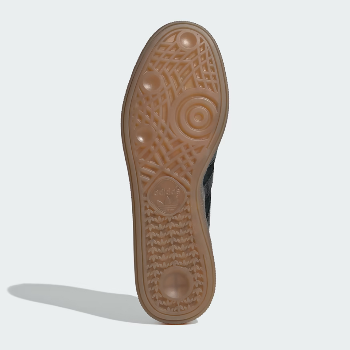 Maharishi và adidas Tái Hợp cho Phiên Bản Đặc Biệt của Handball Spezial - 5