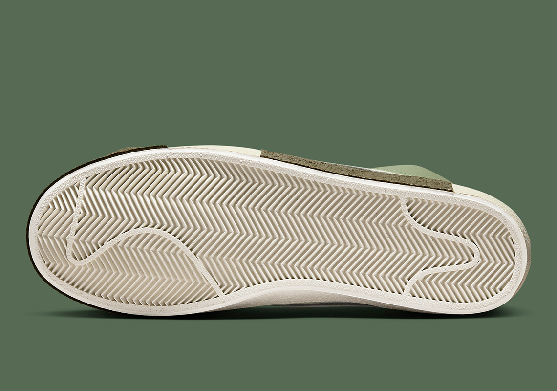 Mang Phong Cách Mạnh Mẽ với Nike Blazer Mid '77 Pro Club màu Dark Olive - 6