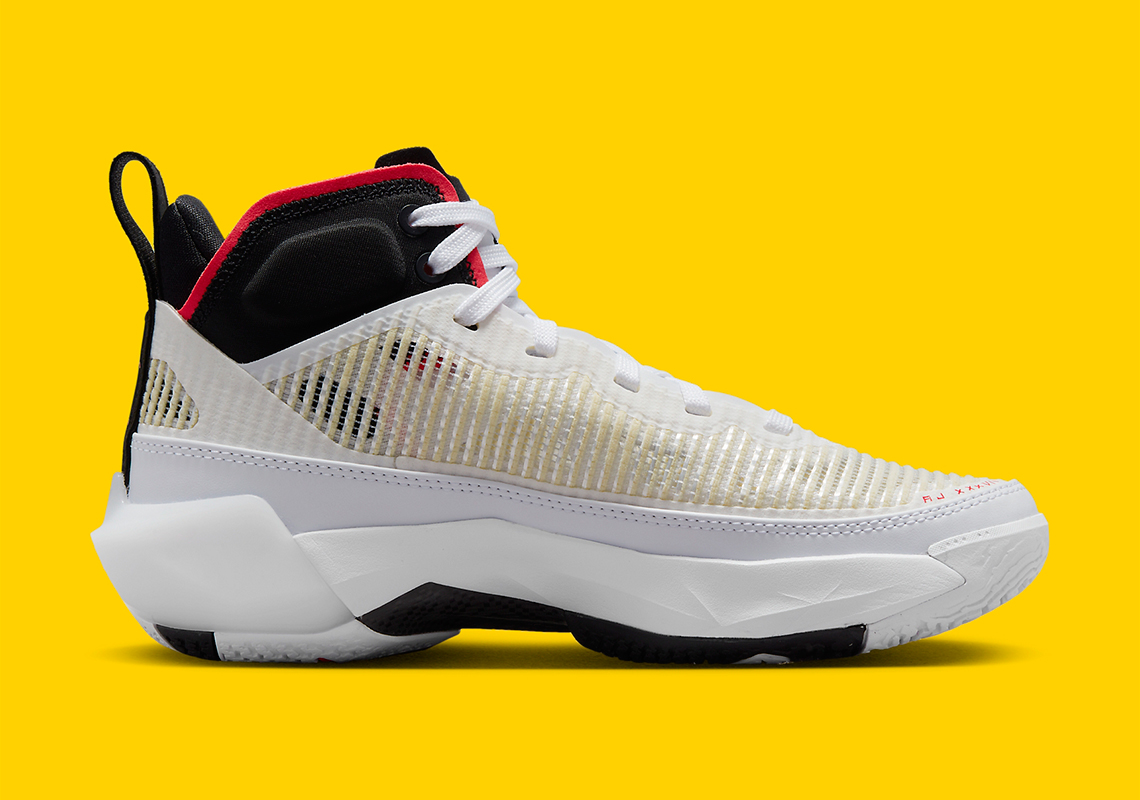 Mẫu Air Jordan 37 mang những điểm nhấn Cardinal cổ điển - 3