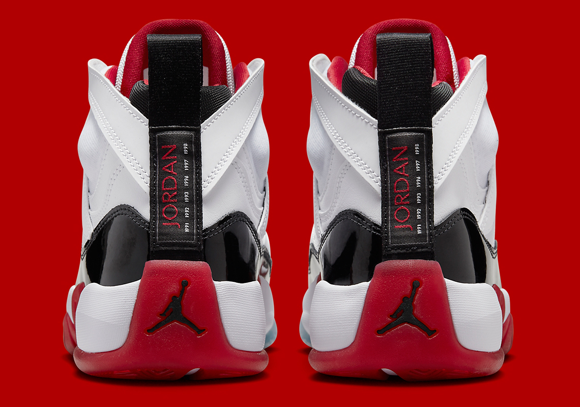 Màu Bred và Concord cổ điển hợp nhất trên Jordan Two Trey - 5