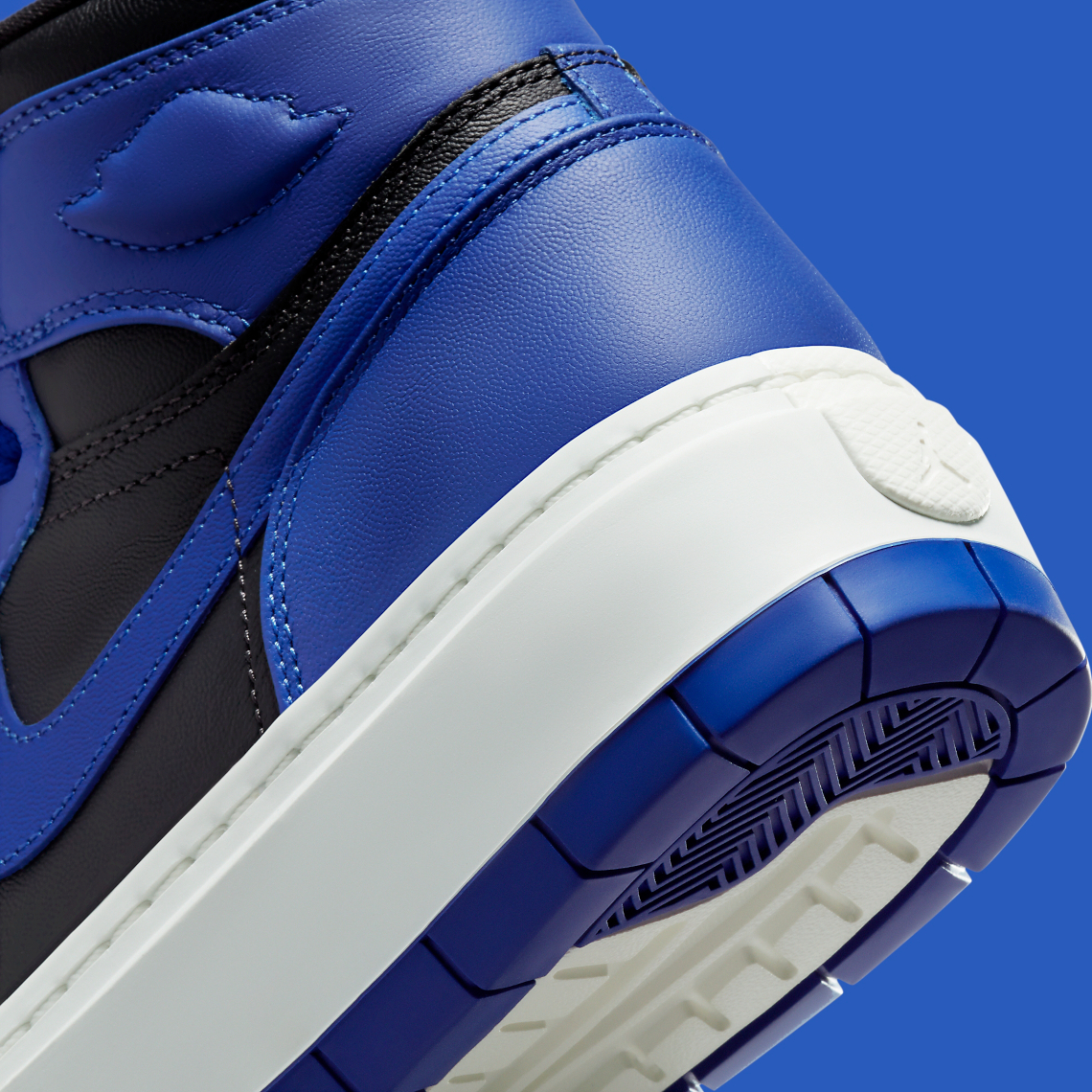 Mẫu giày Air Jordan 1 High Elevate Hyper Royal - 8