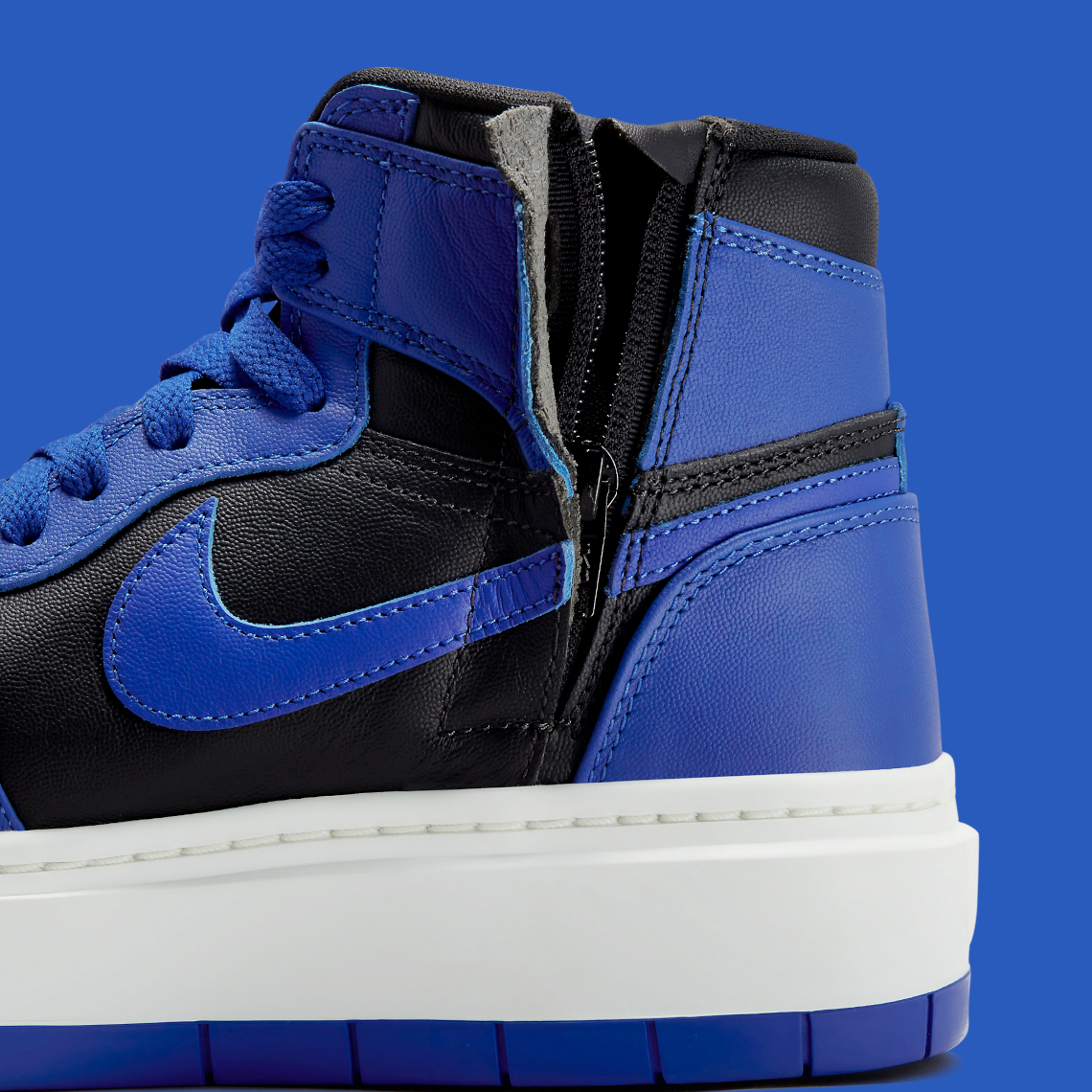 Mẫu giày Air Jordan 1 High Elevate Hyper Royal - 9