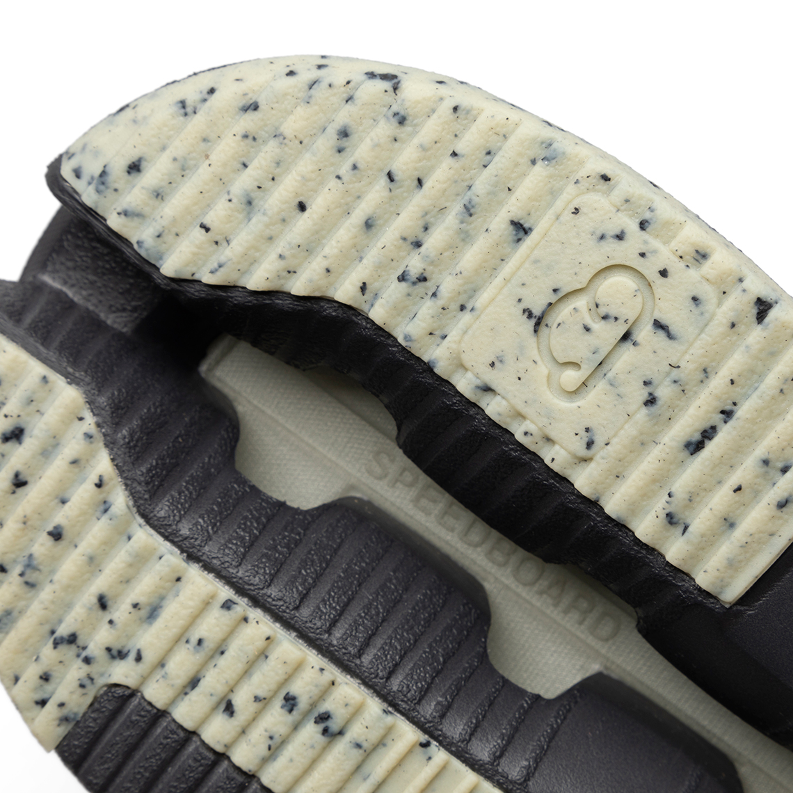 Mẫu giày Cloudnova Z5 Fermented Burgundy được thiết kế độc quyền cho Bodega - 10