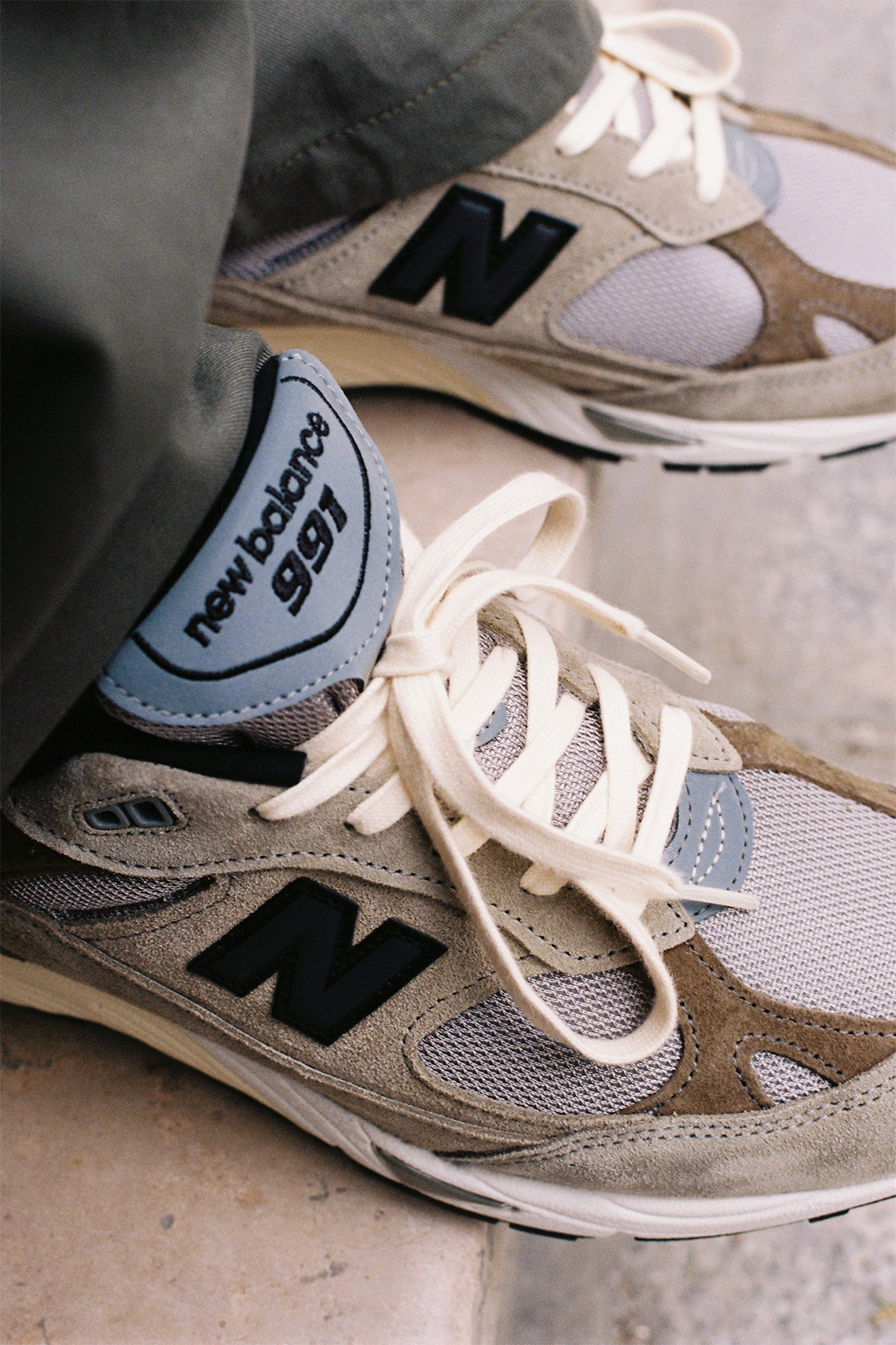 Mẫu giày JJJJound x New Balance 991 Made In UK được phát hành vào 9/2/2023 - 3