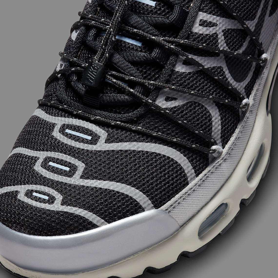 Mẫu giày Nike Air Max Plus Lace Toggle  - 8