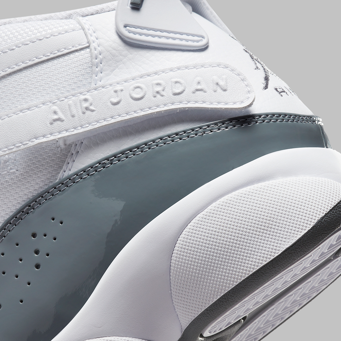 Mẫu giày sneaker Jordan 6 Rings có bố cục Xám lạnh - 10