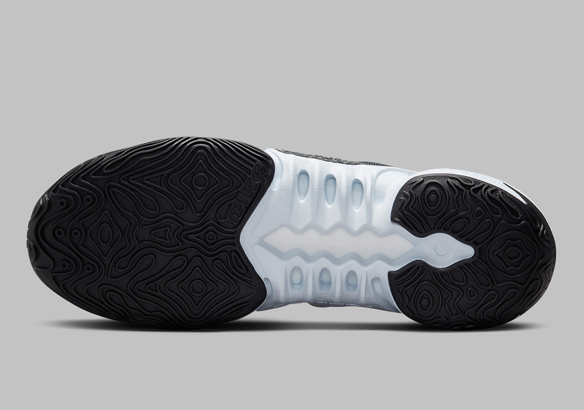 Mẫu giày sneaker Nike Cosmic Unity 2 Black Football grey - 6