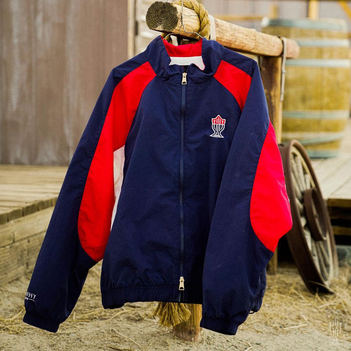 Mẫu giày Trophy Room x Air Jordan 7 New Sheriff phát hành trực tuyến vào ngày 5/11/2022 - 3