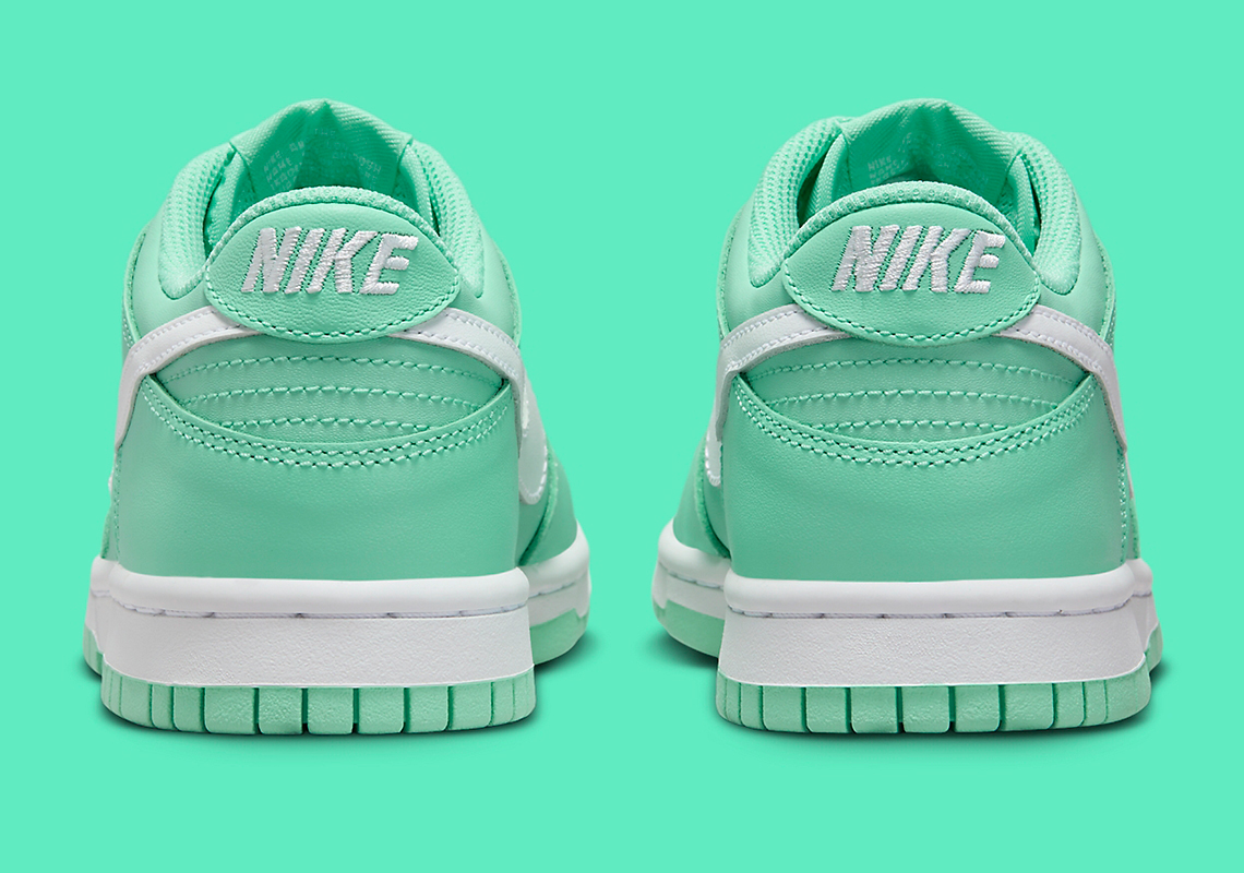 Màu Light Menta được Nike thêm vào phiên bản Kid's Dunk Low này. - 5