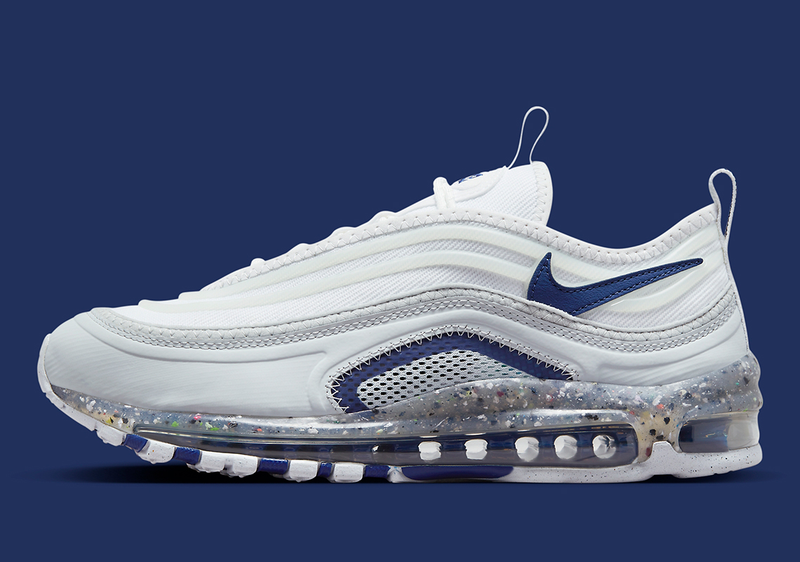 Mẫu Nike Air Max Terrascape 97 có tông màu trắng trên nền navy tinh tế - 1