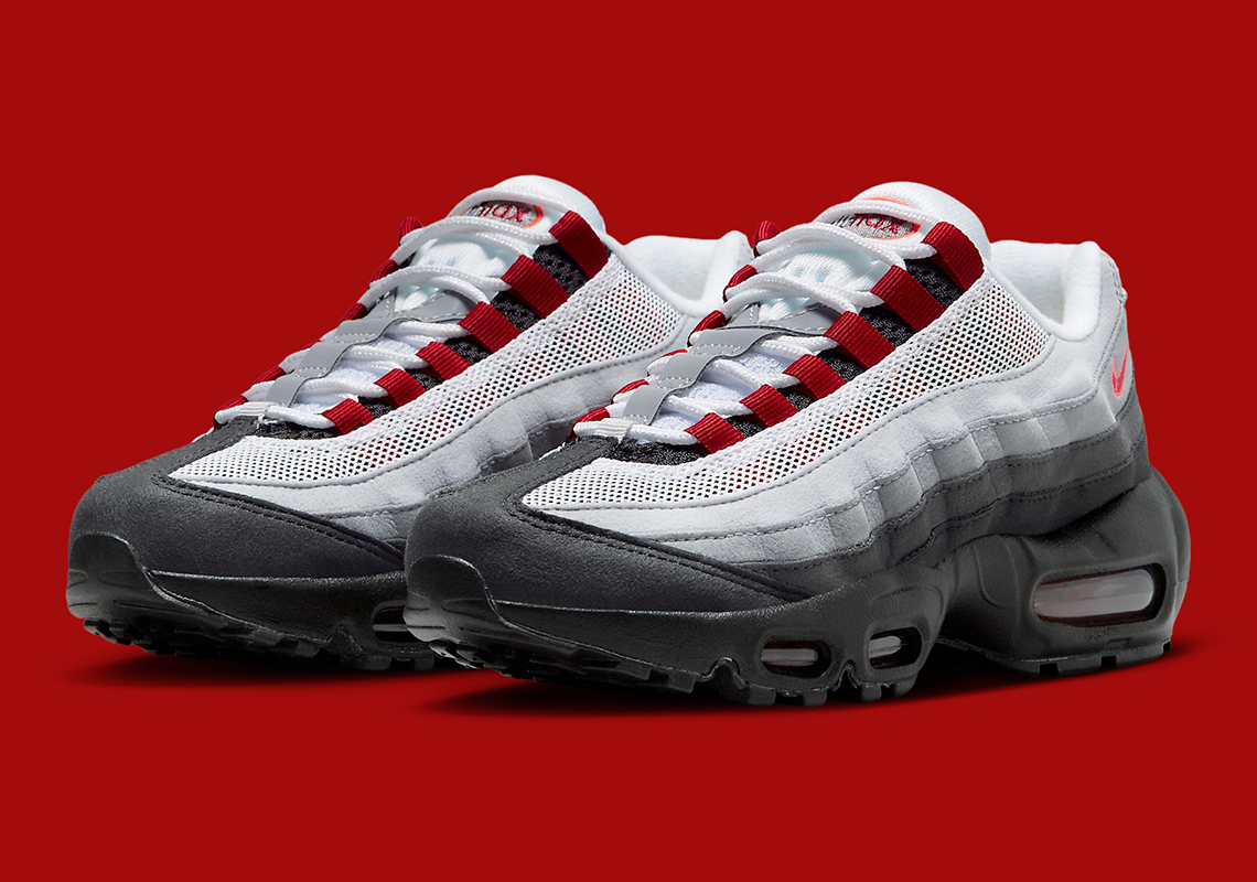 Màu ớt đỏ cổ điển xuất hiện tinh tế trên Nike Air Max 95 - 2