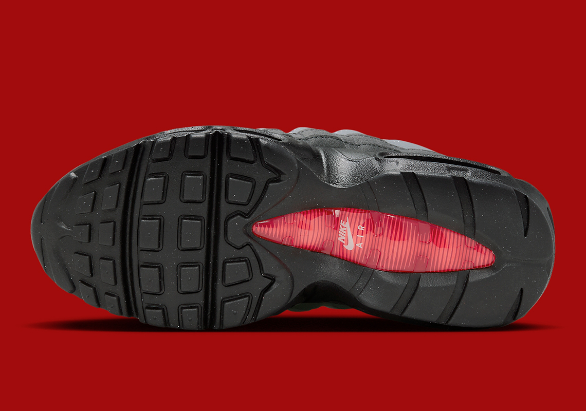 Màu ớt đỏ cổ điển xuất hiện tinh tế trên Nike Air Max 95 - 6