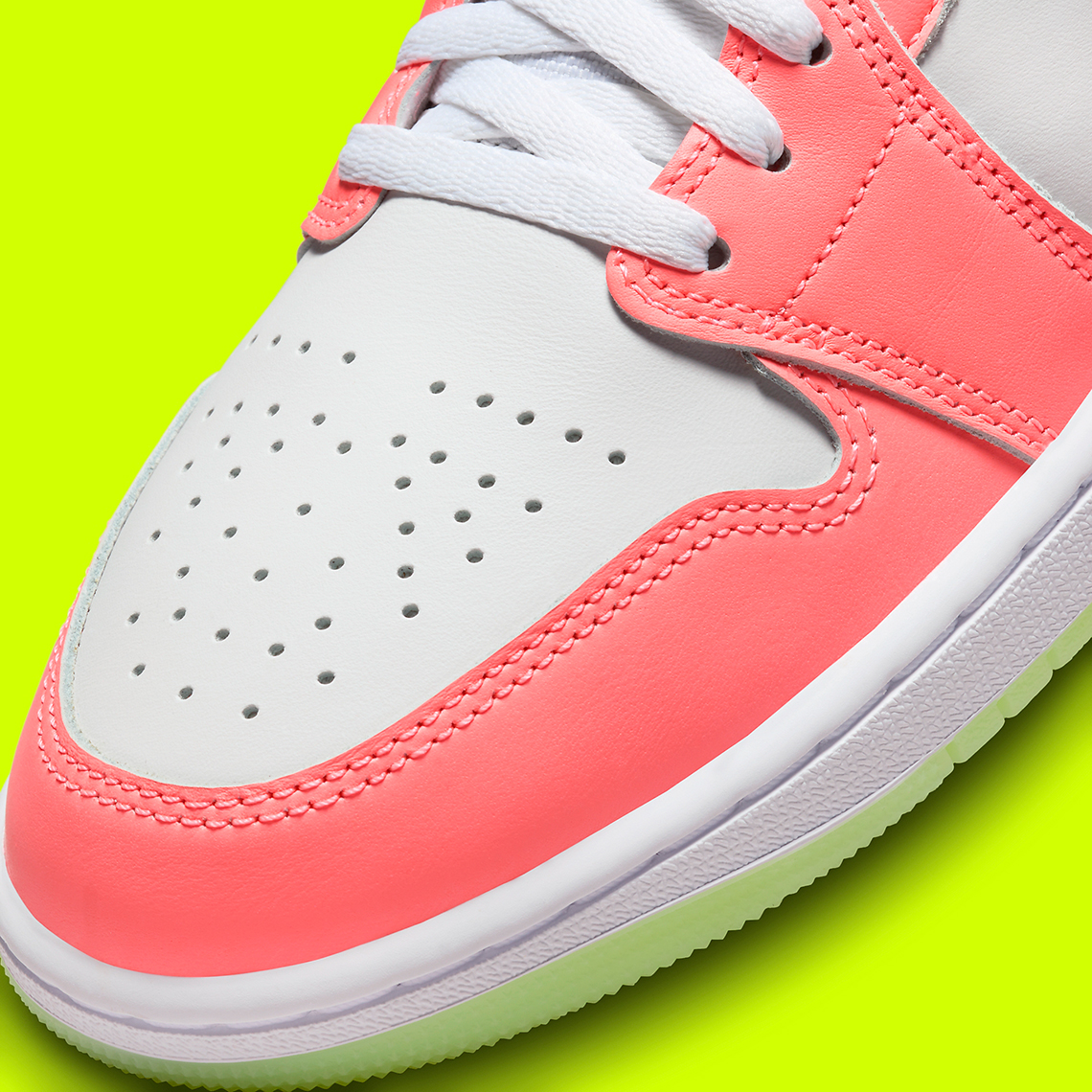 Màu sắc táo bạo trên Air Jordan 1 Low SE 'Lava Glow' - Khám phá ngay! - 8