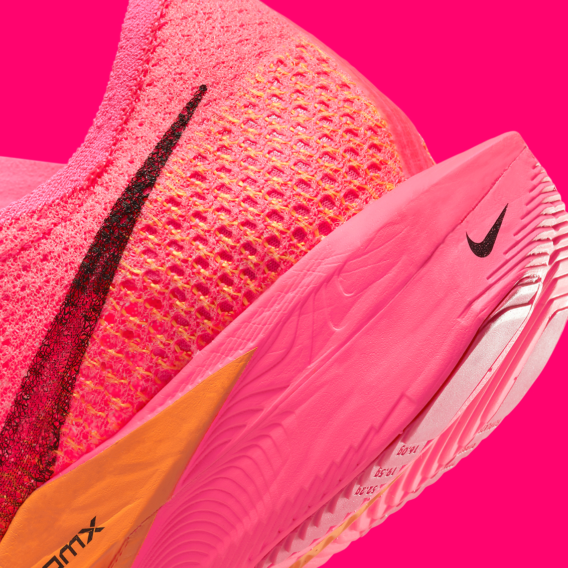 Màu sắc tươi sáng của Nike ZoomX Vaporfly 3 - 8