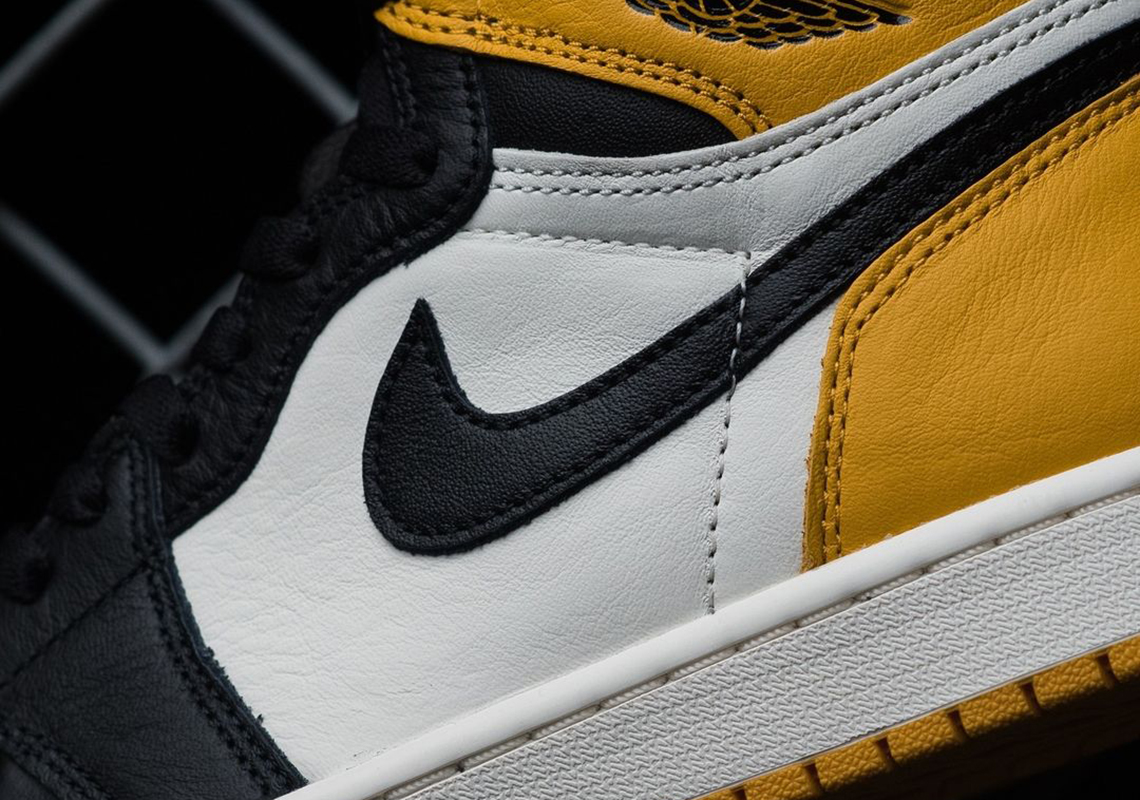 Mẫu sneaker Air Jordan 1 taxi - 4
