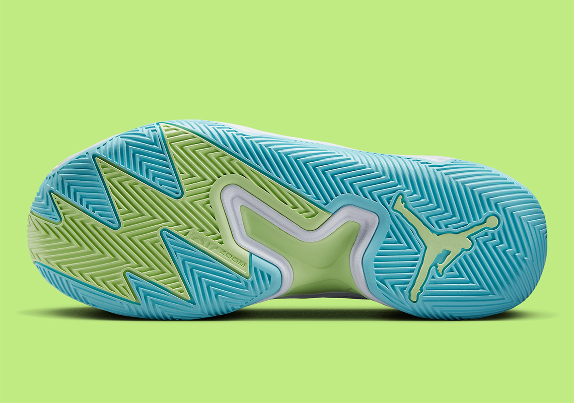 Màu xanh da trời và màu xanh lá cây làm nổi bật Jordan Westbrook One Take 4 - 5