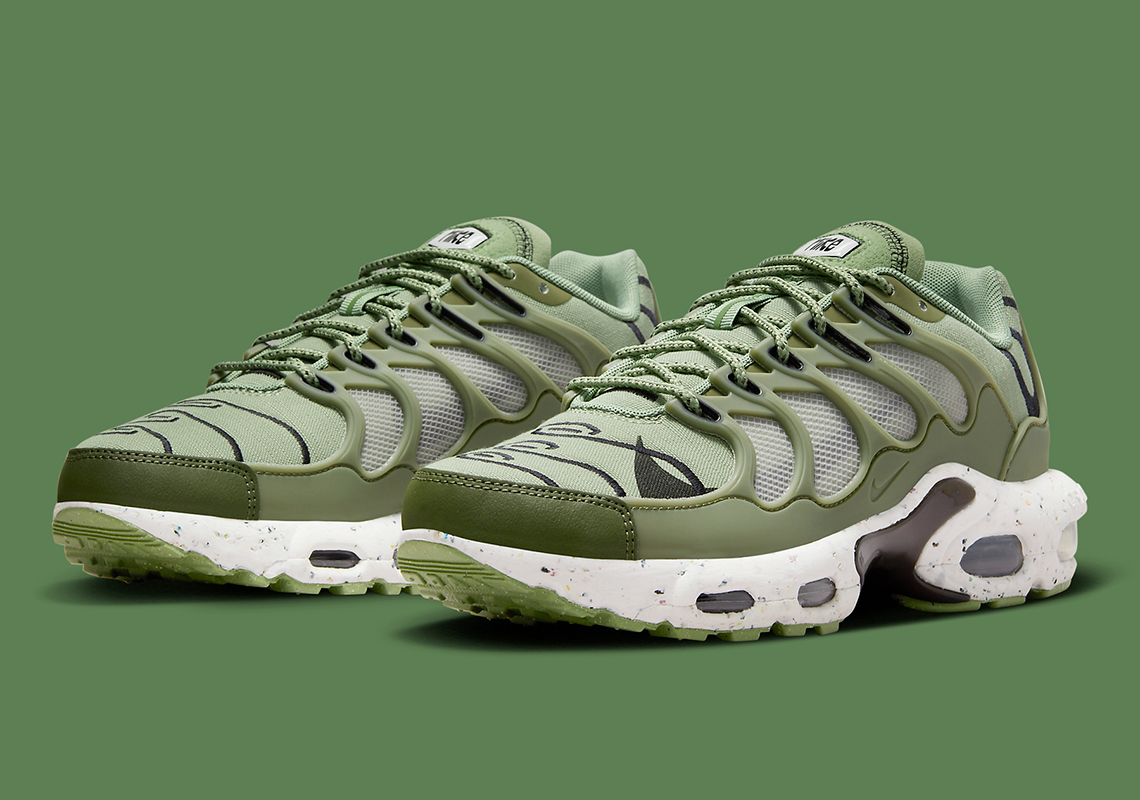 Màu xanh ôliu phủ lên Nike Air Max Terrascape Plus - 1