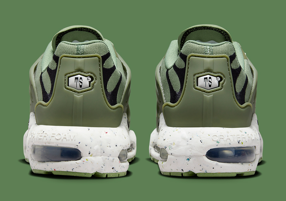 Màu xanh ôliu phủ lên Nike Air Max Terrascape Plus - 4