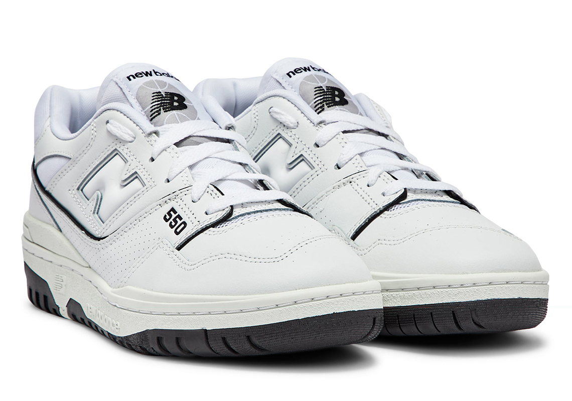 Mẫu giày COMME des GARCONS HOMME New Balance 550 đen/trắng - 2