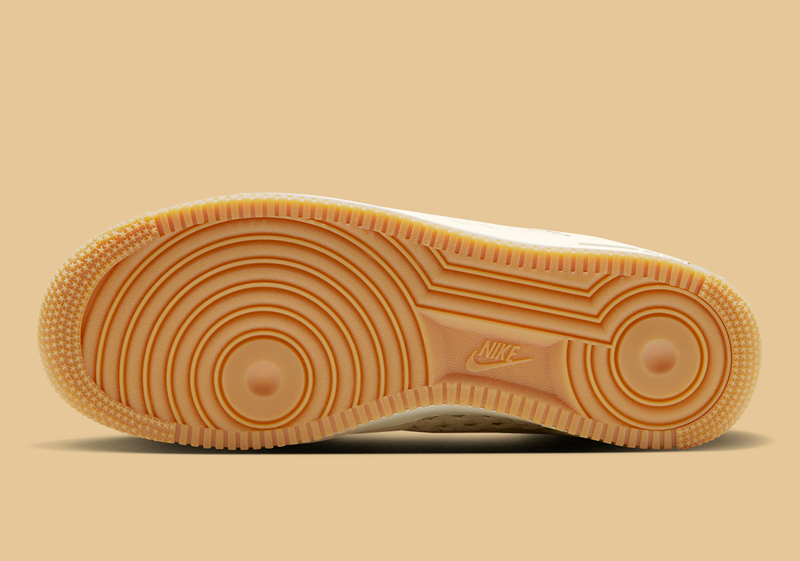 Mở rộng danh sách Nike Air Force 1 Low NAI-KE với kiểu dáng màu kem, phần lưới được thêu - 6