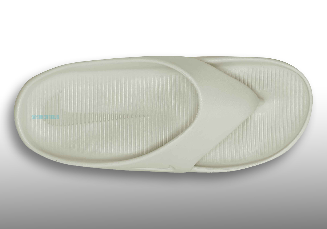 Mở rộng dòng sản phẩm Nike Calm: Ra mắt dép xỏ ngón Nike Calm Flip Flop - 10