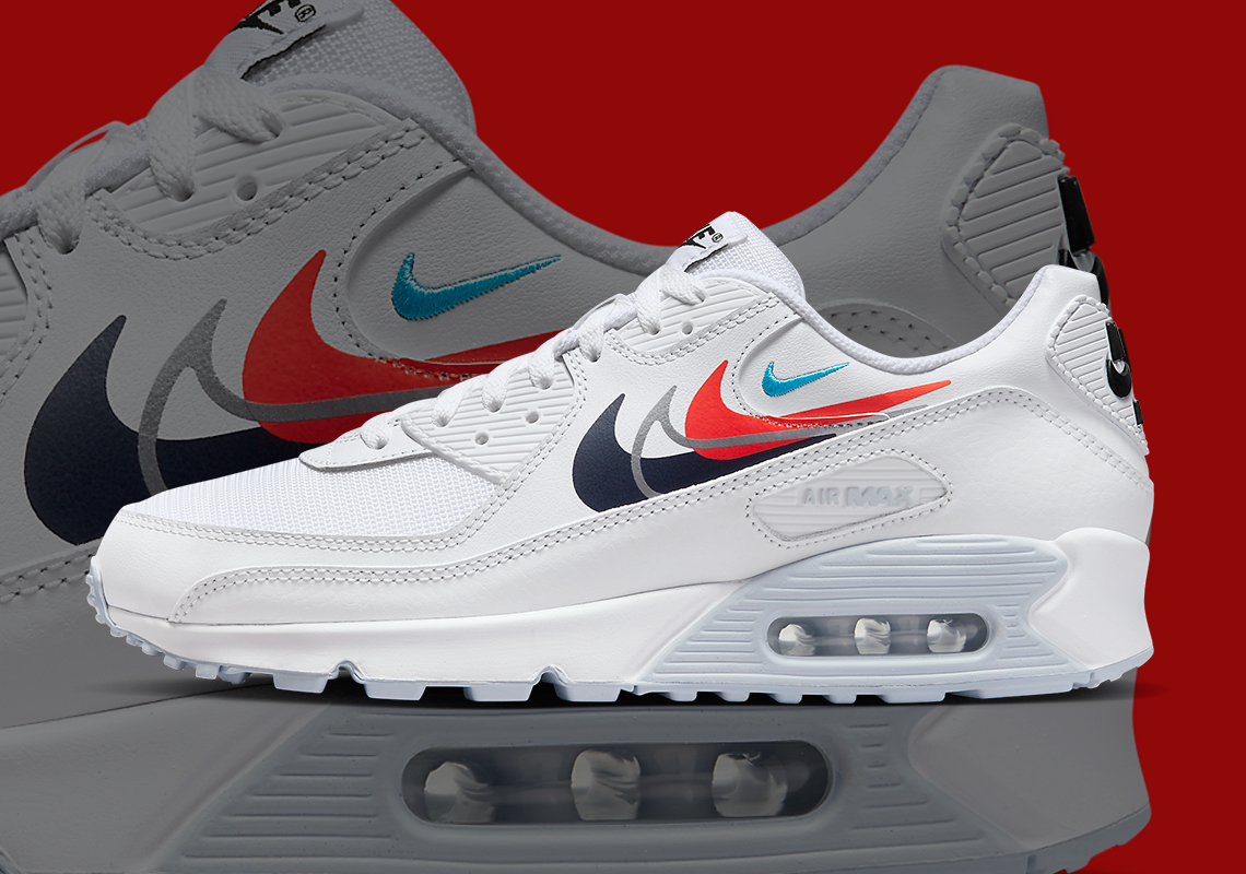 Một đôi Nike Air Max 90 màu trắng khác đã xuất hiện với nhiều dấu móc - 1