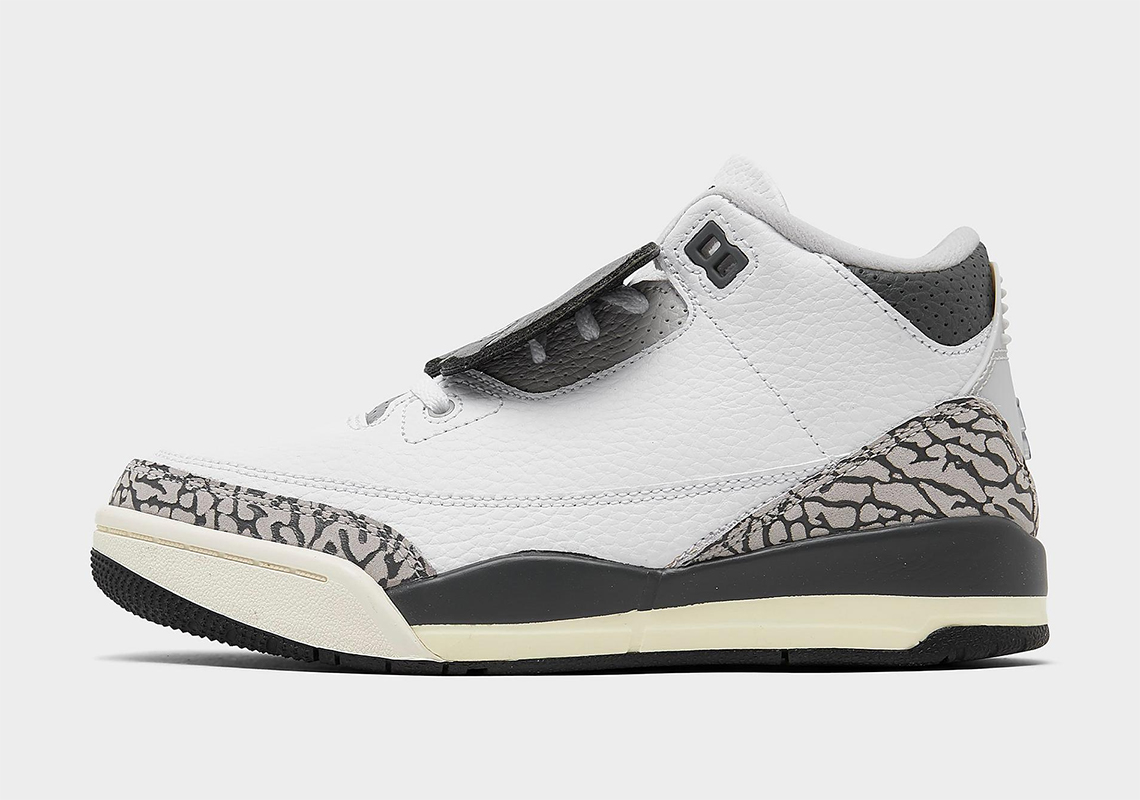 Một số hình ảnh chi tiết của đôi giày Air Jordan 3 Hide N Sneak dành cho trẻ em - 3