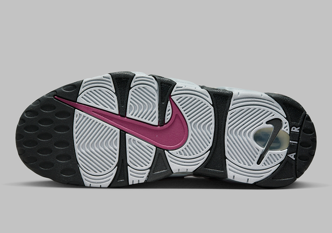 Một số hình ảnh của đôi giày sneaker Nike Air More Uptempo Mulberry - 6