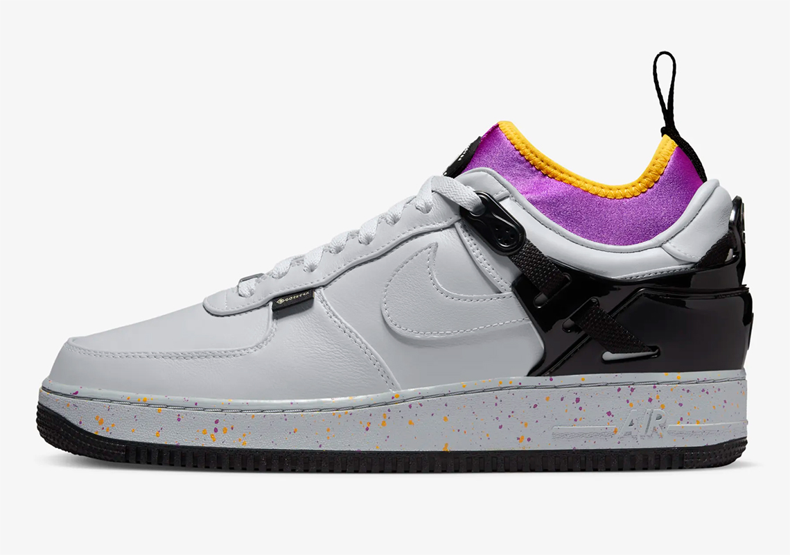 Một số hình ảnh của đôi giày sneaker UNDERCOVER x Nike Air Force 1 Low Grey Fog - 2