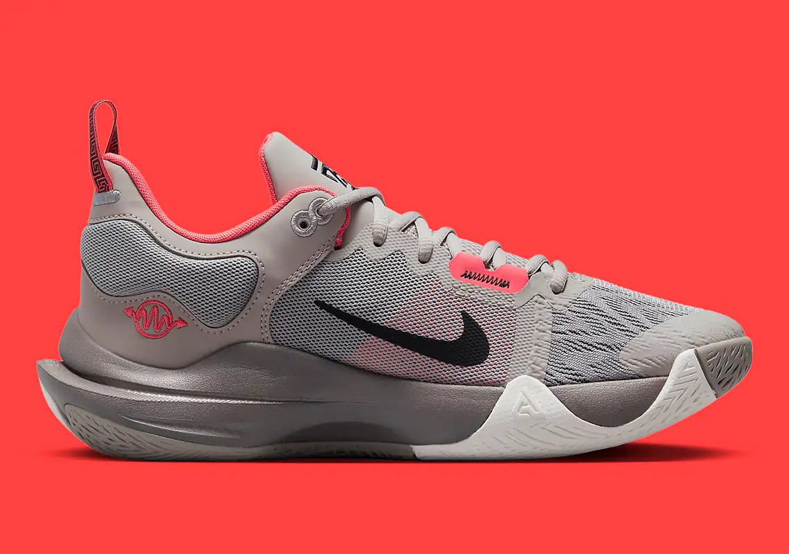 Một số hình ảnh của Giannis Immortality 2 màu Magic Ember  - 3