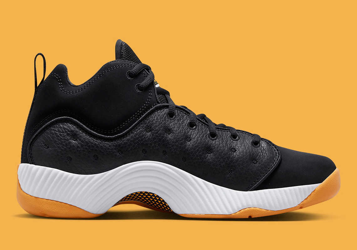 Một số hình ảnh của mẫu giày sneaker Jordan Jumpman Team II Black/Taxi - 3