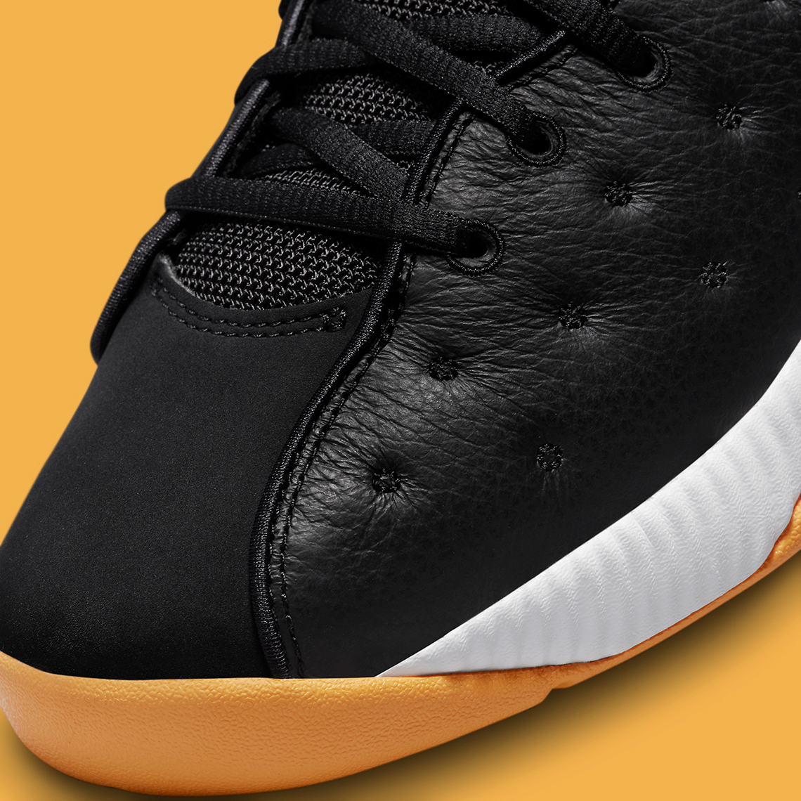 Một số hình ảnh của mẫu giày sneaker Jordan Jumpman Team II Black/Taxi - 7