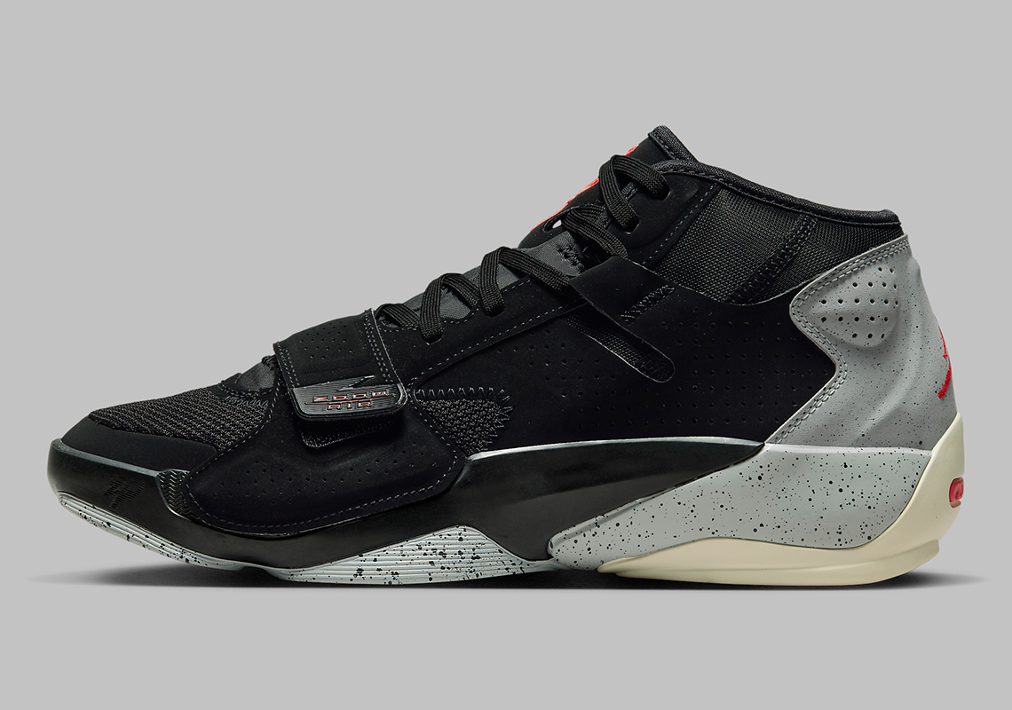 Một số hình ảnh của mẫu giày sneaker Jordan Zion 2 Black/Cement - 2