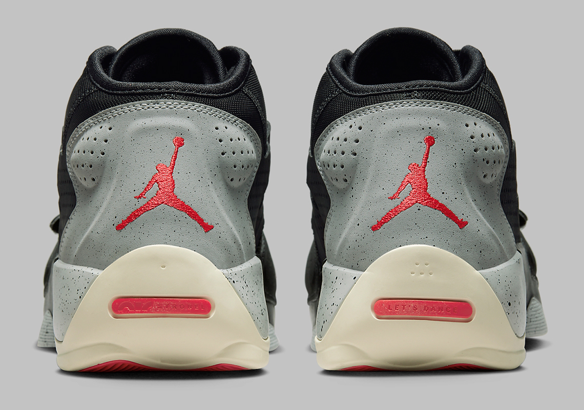 Một số hình ảnh của mẫu giày sneaker Jordan Zion 2 Black/Cement - 5