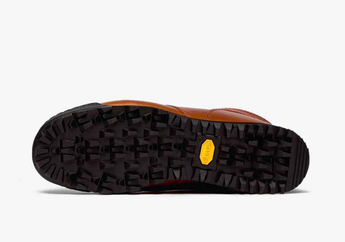 Một số hình ảnh của mẫu giày sneaker New Balance Rainier Glazed Ginge - 7