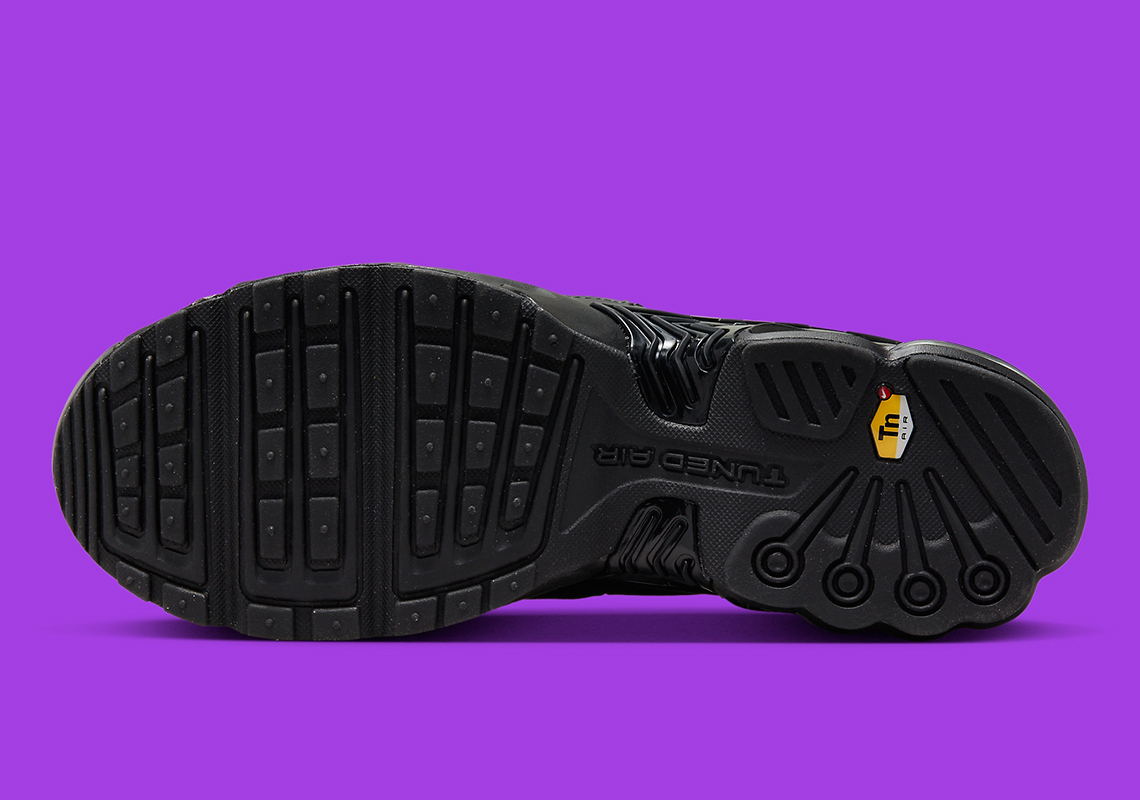 Một số hình ảnh của mẫu giày sneaker Nike Air Max Plus 3 Tuned Air - 7