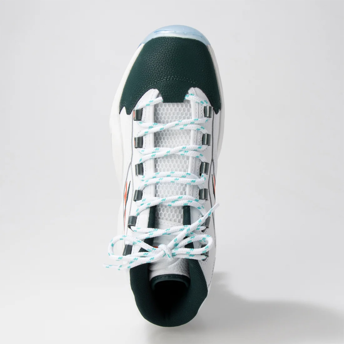 Một số hình ảnh của mẫu giày sneaker Reebok Question Mid Miami - 6