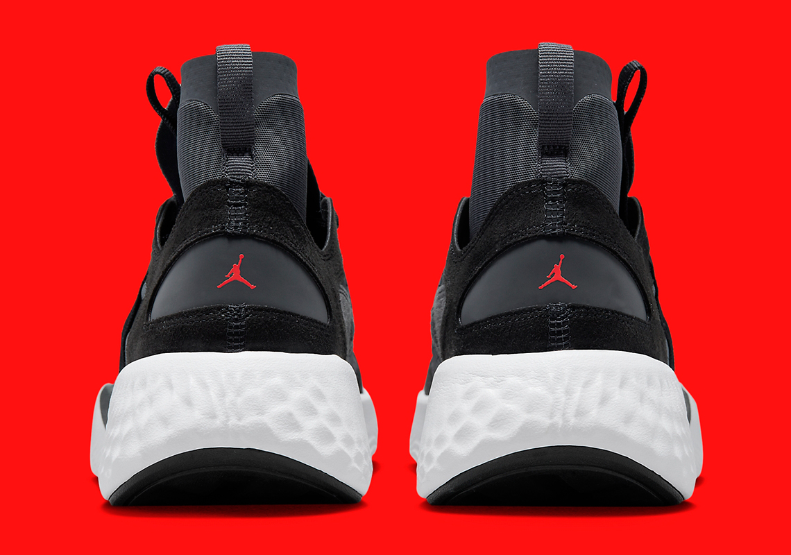 Một số hình ảnh của mẫu Jordan Delta 3 Mid mới - 5