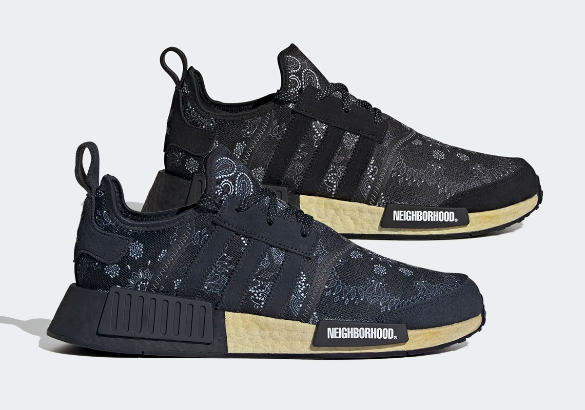 Một số hình ảnh của NEIGHBORHOOD x adidas NMD R1 màu Đen/Navy - 1