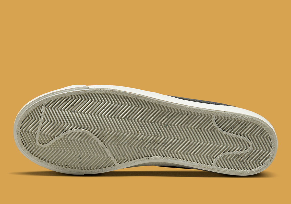 Một số hình ảnh của Nike Blazer Low Moving Company - 6