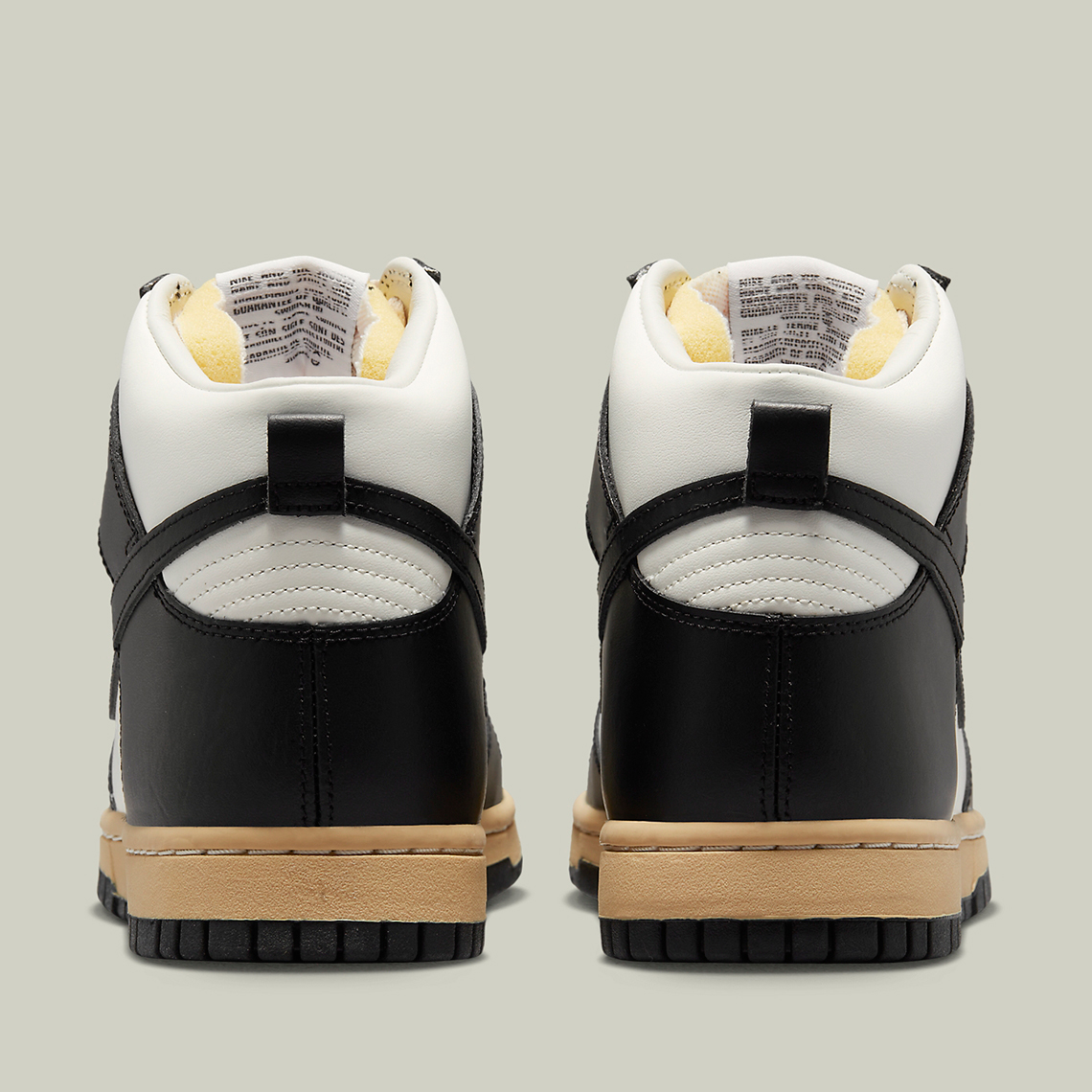 Một số hình ảnh của Nike Dunk High Vintage Black/White - 5