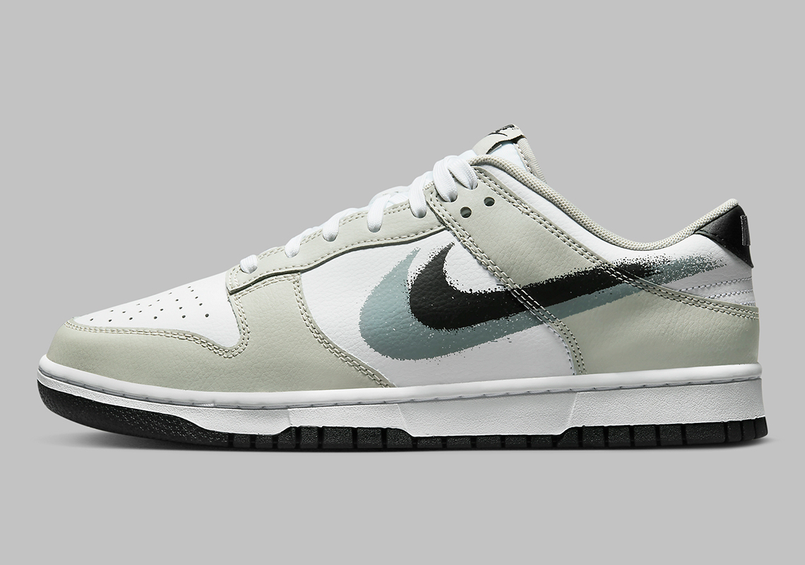 Một số hình ảnh của Nike Dunk Low "Stencil Swoosh"