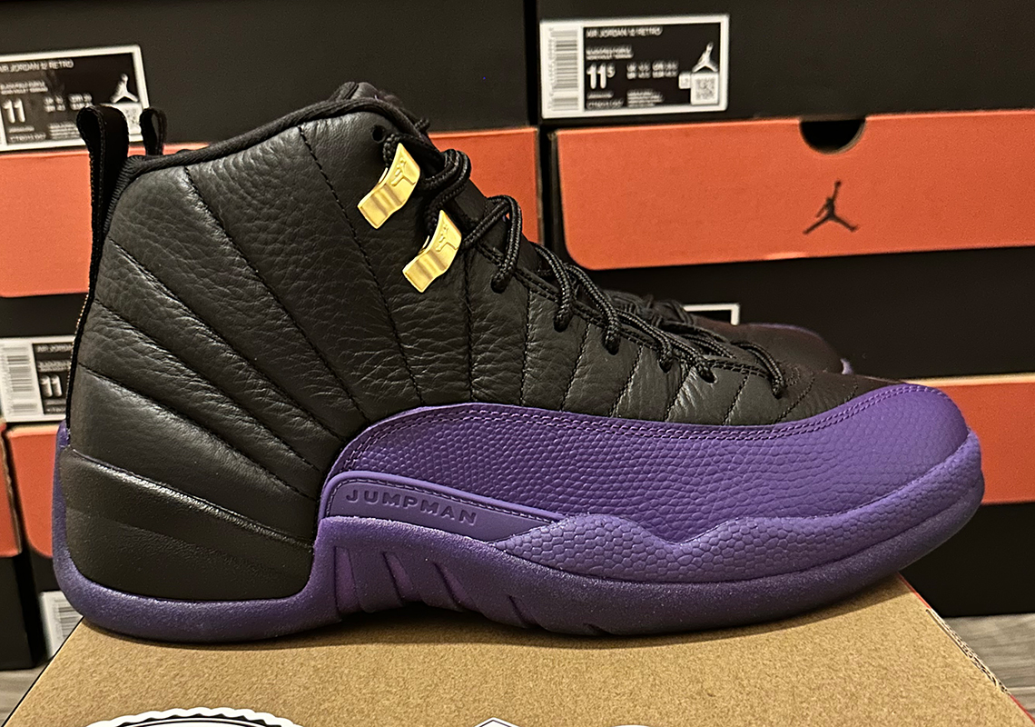 Một số hình ảnh đầu tiên của phiên bản Air Jordan 12 Field Purple - 1