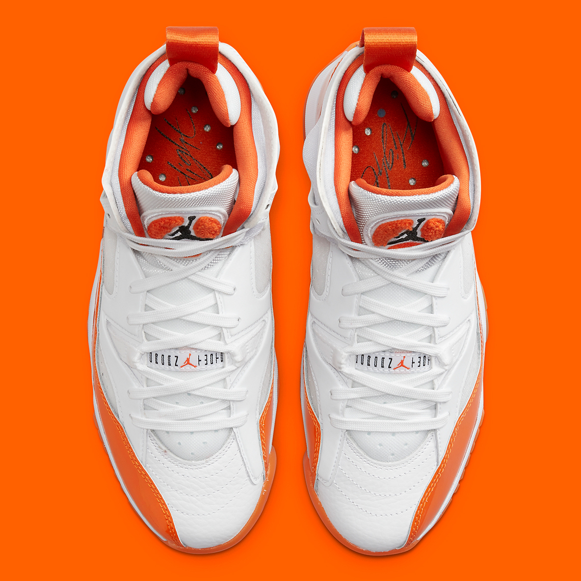 Một số hình ảnh Jordan Two Trey nữ với màu cam - 4